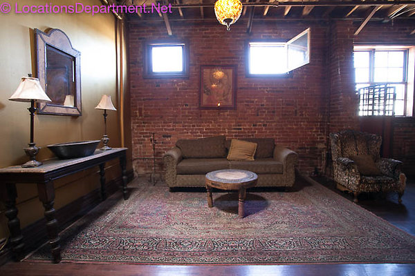 Loft 407 024