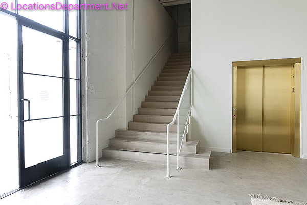 Loft 401-12