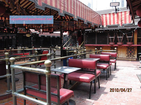 LocationsDepartment.net Bar 1608 025