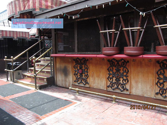 LocationsDepartment.net Bar 1608 026