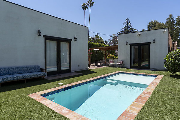 BUNGALOW 4251-41