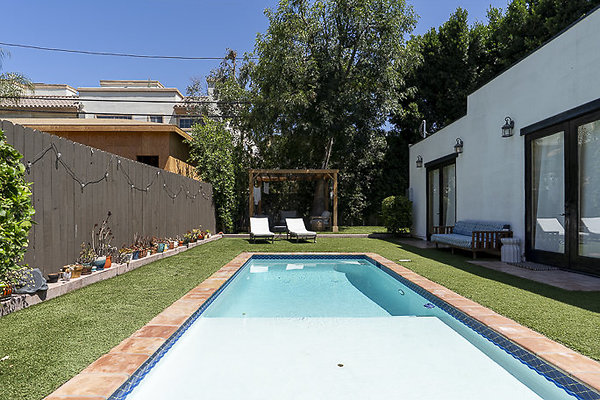 BUNGALOW 4251-38