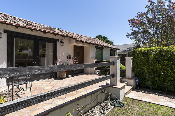 BUNGALOW 4251-5