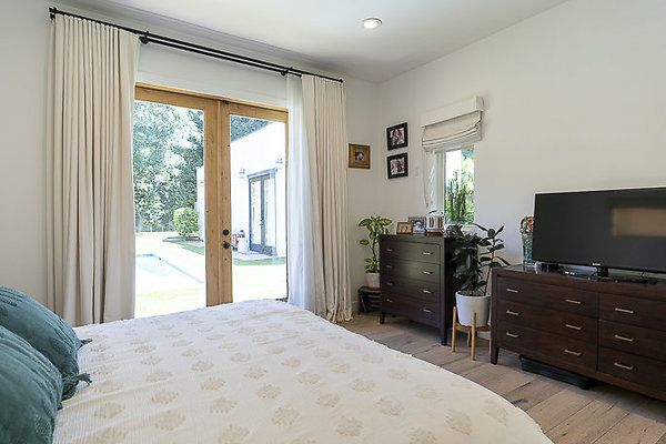 BUNGALOW 4251-35