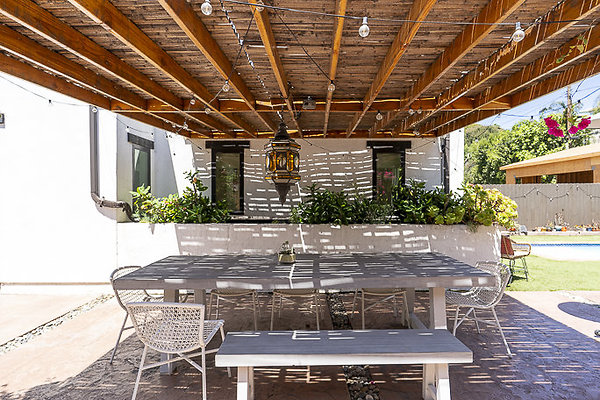BUNGALOW 4251-54
