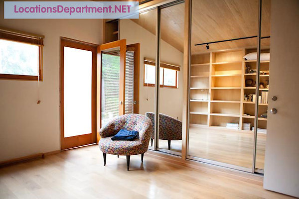 LocationsDepartment.Net Modern Home 324 056