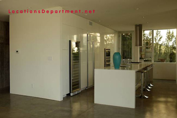 LocationsDepartment.net Modern-Home 315 018