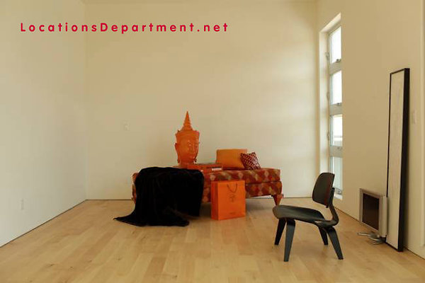 LocationsDepartment.net Modern-Home 315 031