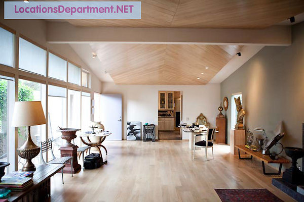 LocationsDepartment.Net Modern Home 324 031