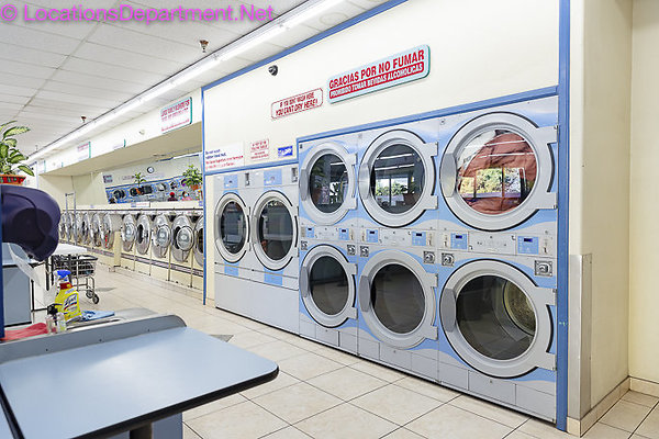 Laundromat 1102
