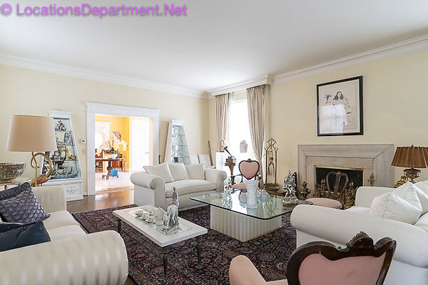 Mansion 2551 Colonial-12