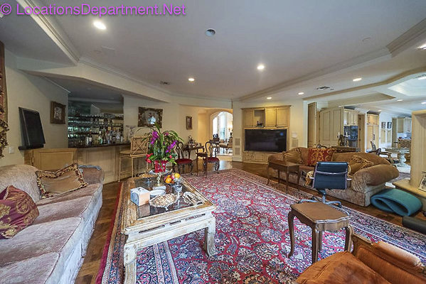 Mansion 2553-3