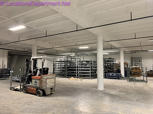 Warehouse 2732-8