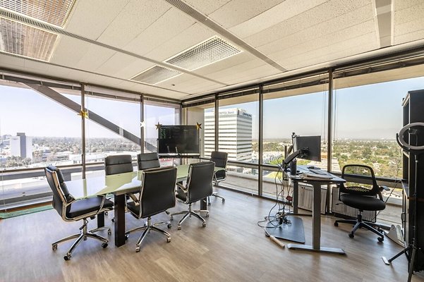 ValleyOfficePlaza Office 02-e1694746130746