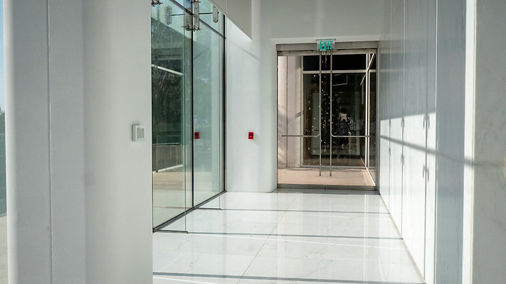 1299OceanAve Lobby-13