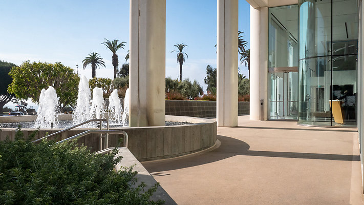 1299OceanAve Exterior-11
