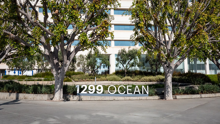 1299OceanAve Exterior-03