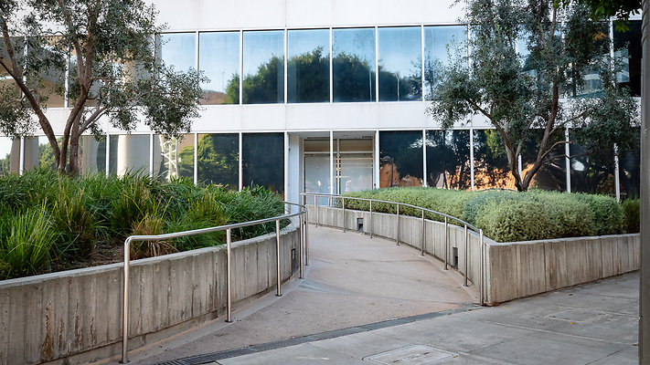 1299OceanAve Exterior-31