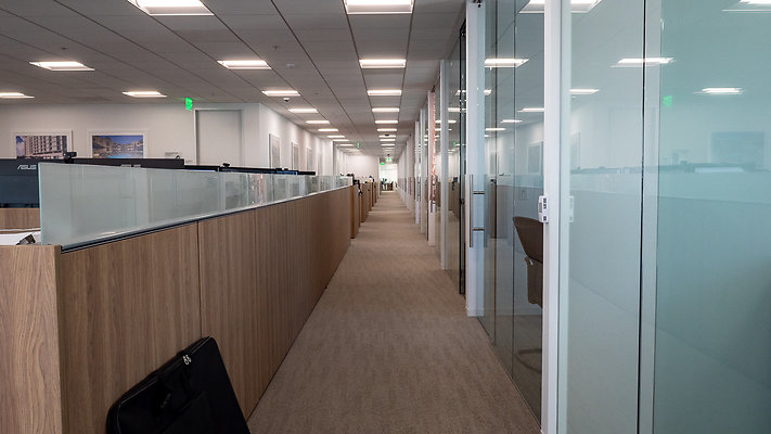 1299OceanAve 9thFloor-12