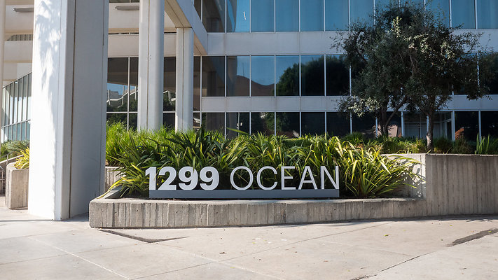 1299OceanAve Exterior-32