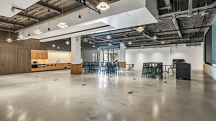 13736 cafeteria 1
