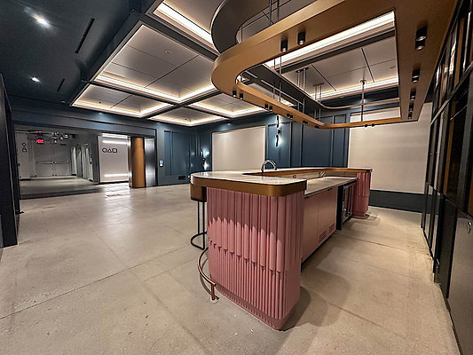 13736 studio 12