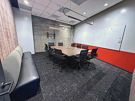 13736 conference 3