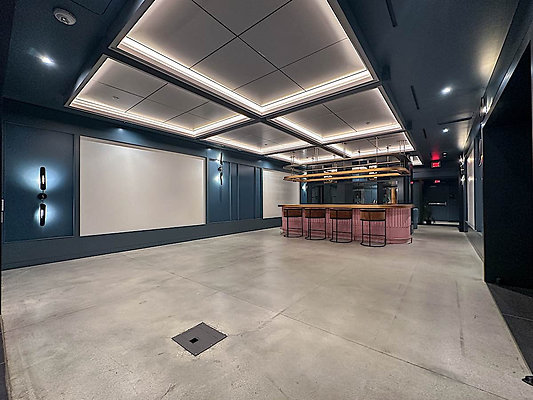 13736 studio 13