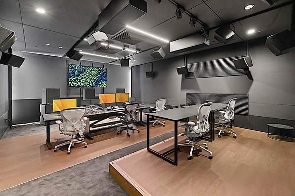 13736 studio 29