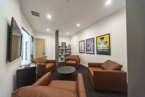 13694 offices 32