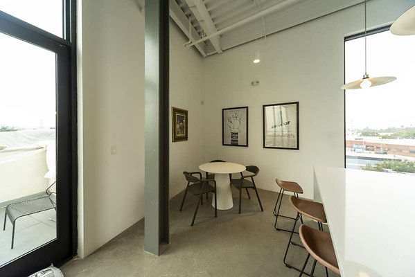 13694 breakroom 6