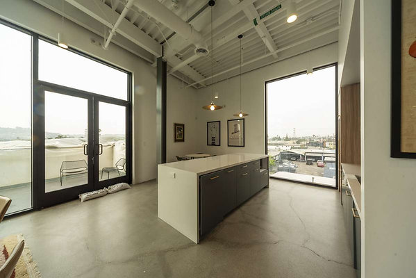 13694 breakroom 5
