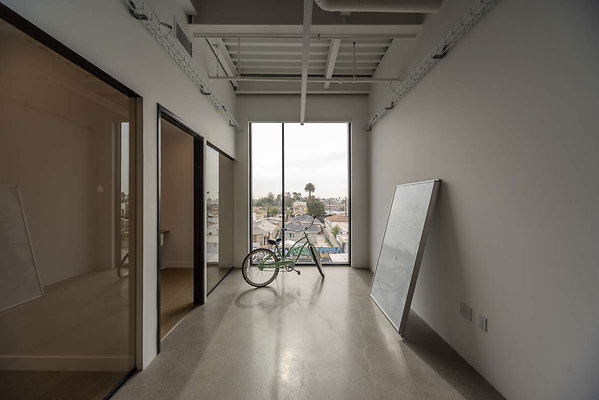 13694 offices 18