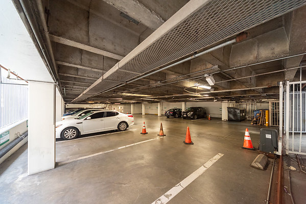 13814 garage 4
