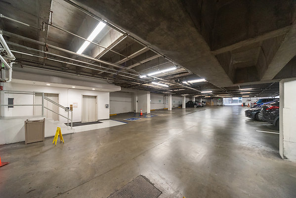 13814 garage 2