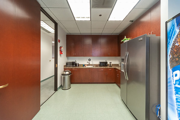 13814 breakroom 4