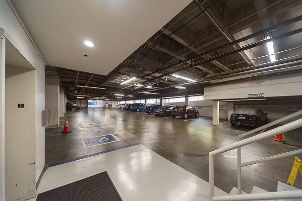 13814 garage 1