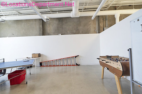 Office 1533-36