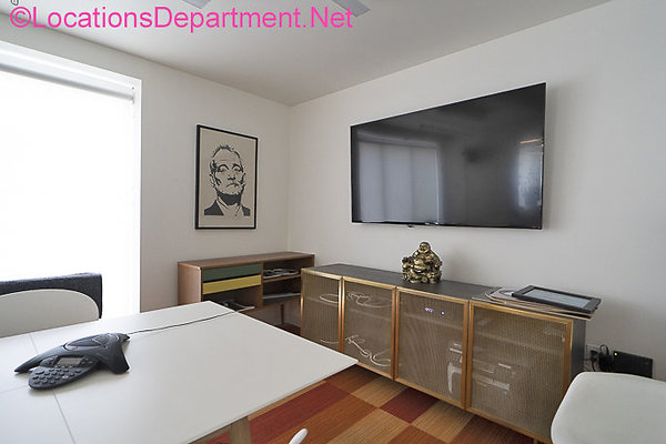 Office 1533-66