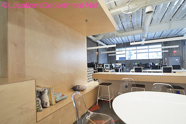 Office 1533-52