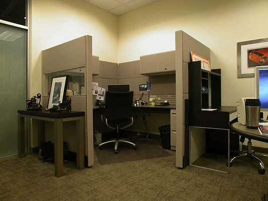 4439 cubicle 4