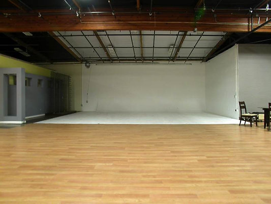 4439 studio 10