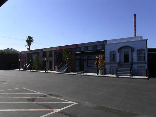 4439 studio 7