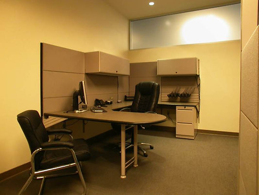 4439 cubicle 8