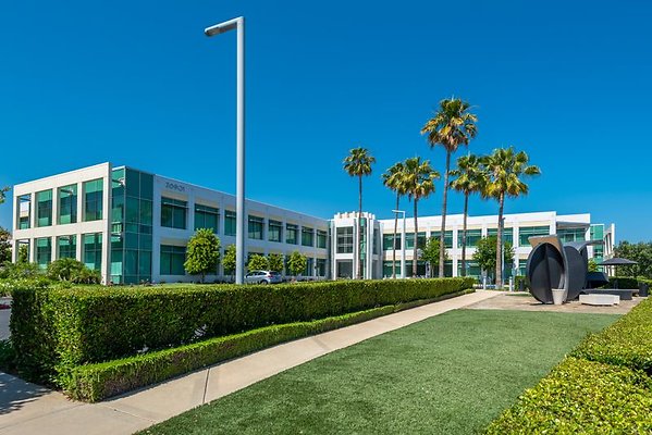 CapEquityCalabasasDressedOffice5
