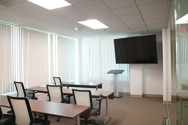 CapEquityCalabasasDressedOffice28