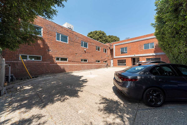 12842 parking 4