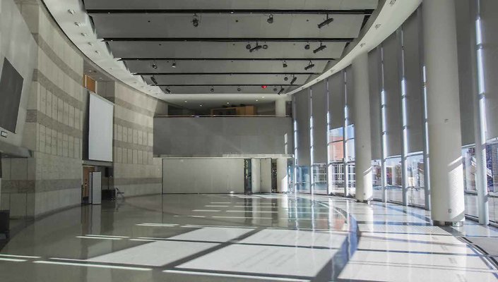 Japanese-American-National-Museum-JANM-Central-Hall-006