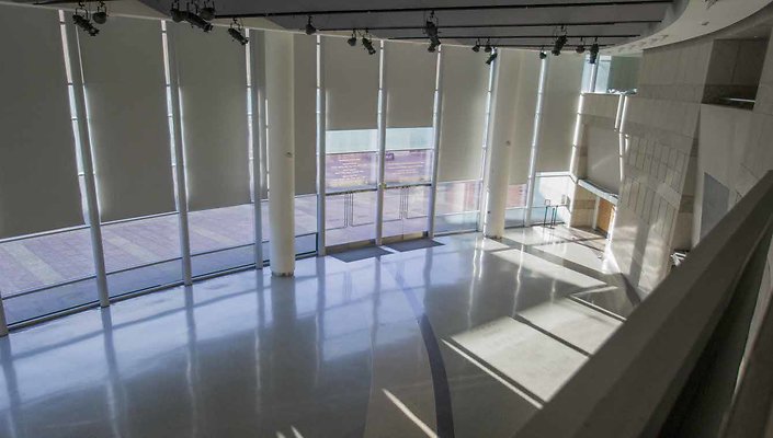 Japanese-American-National-Museum-JANM-Central-Hall-009
