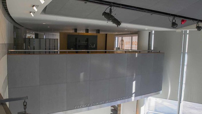 Japanese-American-National-Museum-JANM-Central-Hall-011